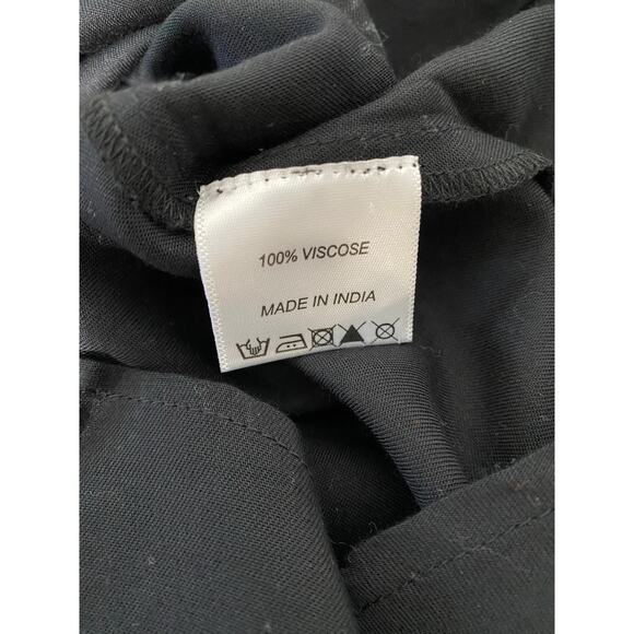 AREA STARS Avalon Ruffle Button Front Top - Picture 6 of 10